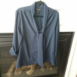 Banana Republic tie neck blouse long sleeved